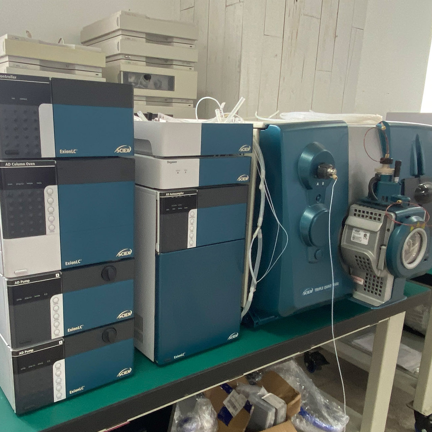 SCIEX Triple Quad 4500 三重四极杆质谱 + ExionLC 超高效液相 二手Sciex Triple Quad 4500串联ExionLC液质联用系统 整机实拍