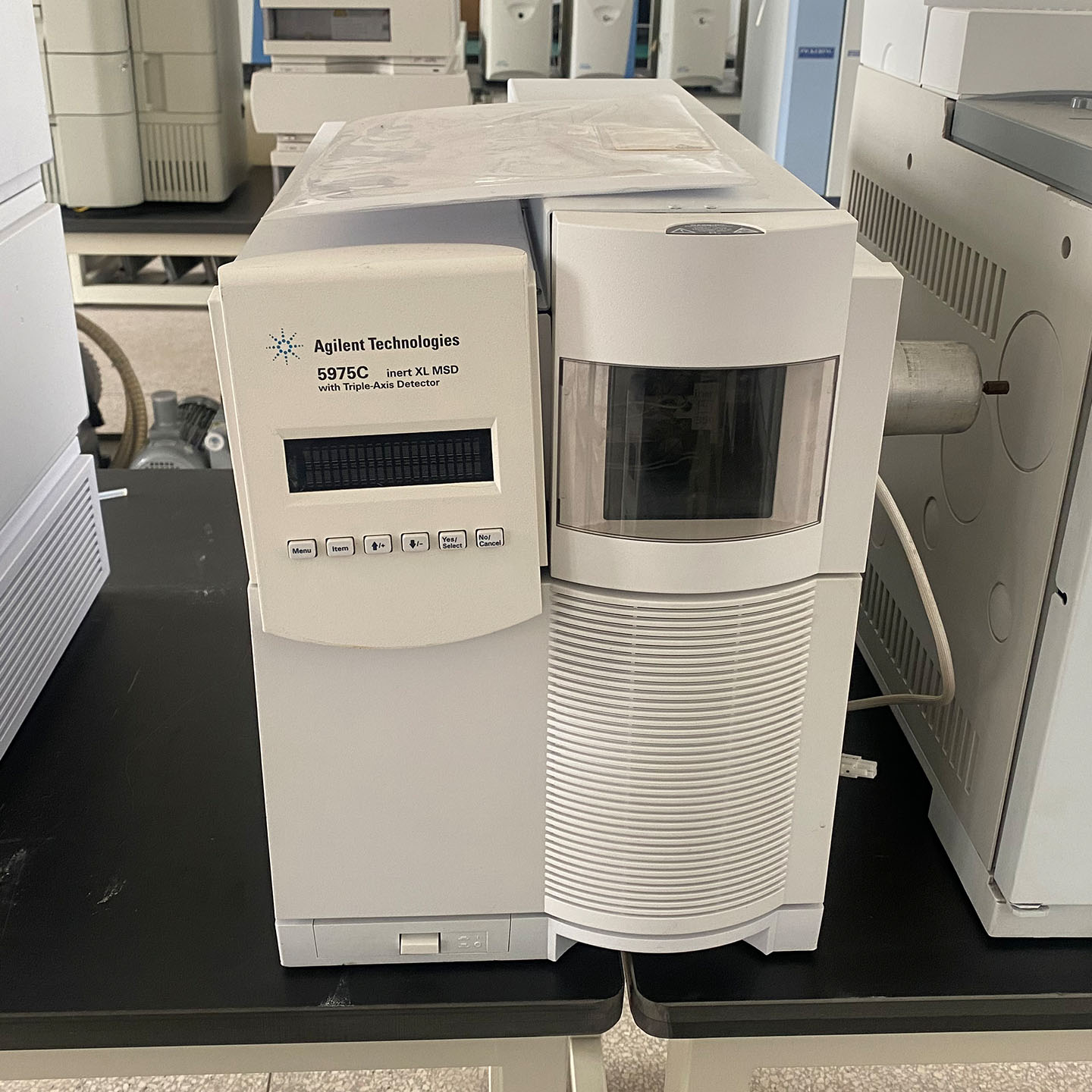 安捷伦 5975C 质谱检测器 二手安捷伦 5975C 气质联用系统 已检测 整机实拍